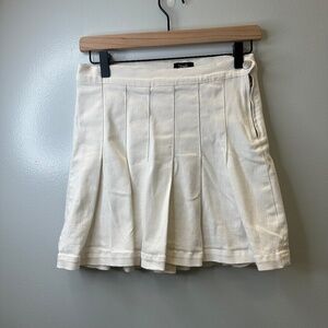 Simple Society White Academia Preppy Pleated Mini Skirt Size Small